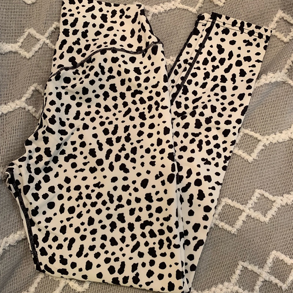 Snow leopard Balance Athletica leggings